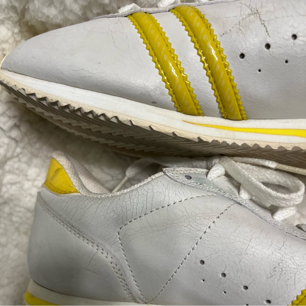Y2K Vintage Streetwear Sneakers White Leather w/ patent yellow accents size 7.5 - Picture 4 of 14